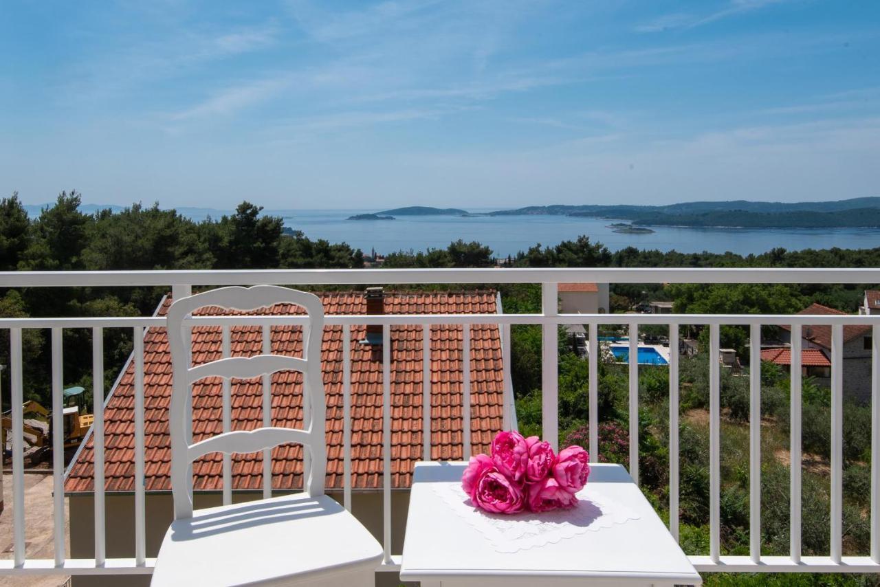 Apartma Of The Hills Llr